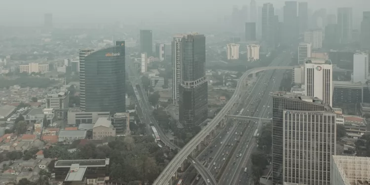 Jakarta, Kota Tanpa Nafas: Ketika Udara Jadi Ancaman Diam-Diam