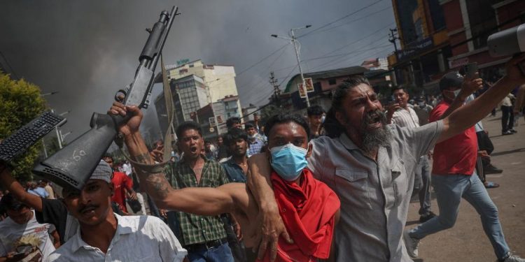 Krisis Politik Nepal: Gen Z Tantang Pemerintah, PM Oli Mundur