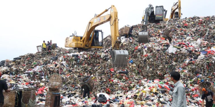 Dalam 2 Tahun, 10 Kota di Indonesia Siap Ubah Sampah Jadi Listrik