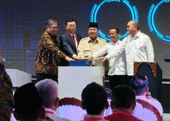 Prabowo Resmikan Pabrik Petrokimia Raksasa, Langkah Besar Menuju Kemandirian Industri Nasional