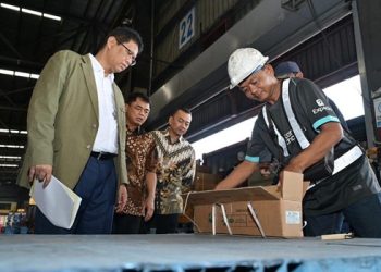 Menkeu Purbaya Sidak Bea Cukai, Kaget: Barang Rp117 Ribu Dijual Rp50 Juta