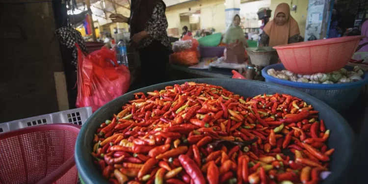 Harga Bahan Pokok Bergerak Fluktuatif, Warga Diminta Tetap Tenang