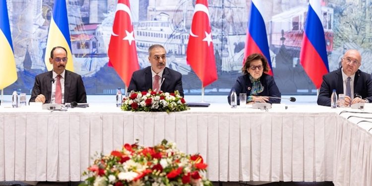 Perundingan Damai Ukraina–Rusia Kembali Bergulir di Tengah Ketegangan