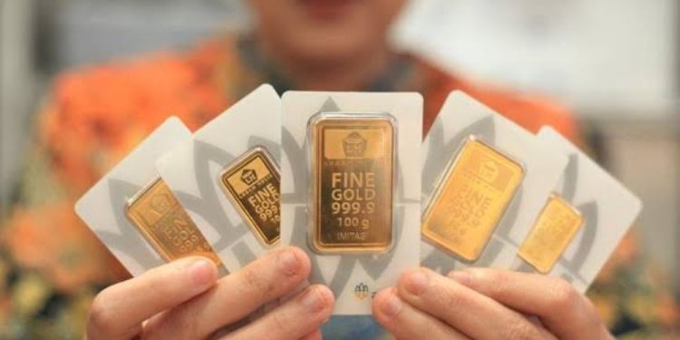 Harga Emas Antam Turun Lagi, Minat Masyarakat Berburu Logam Mulia Meningkat